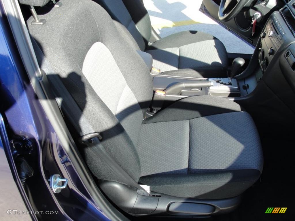 2006 MAZDA3 i Sedan - Strato Blue Mica / Black photo #24