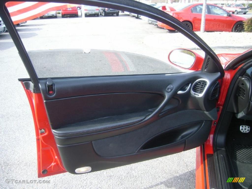 2004 Pontiac GTO Coupe Black Door Panel Photo #40930654