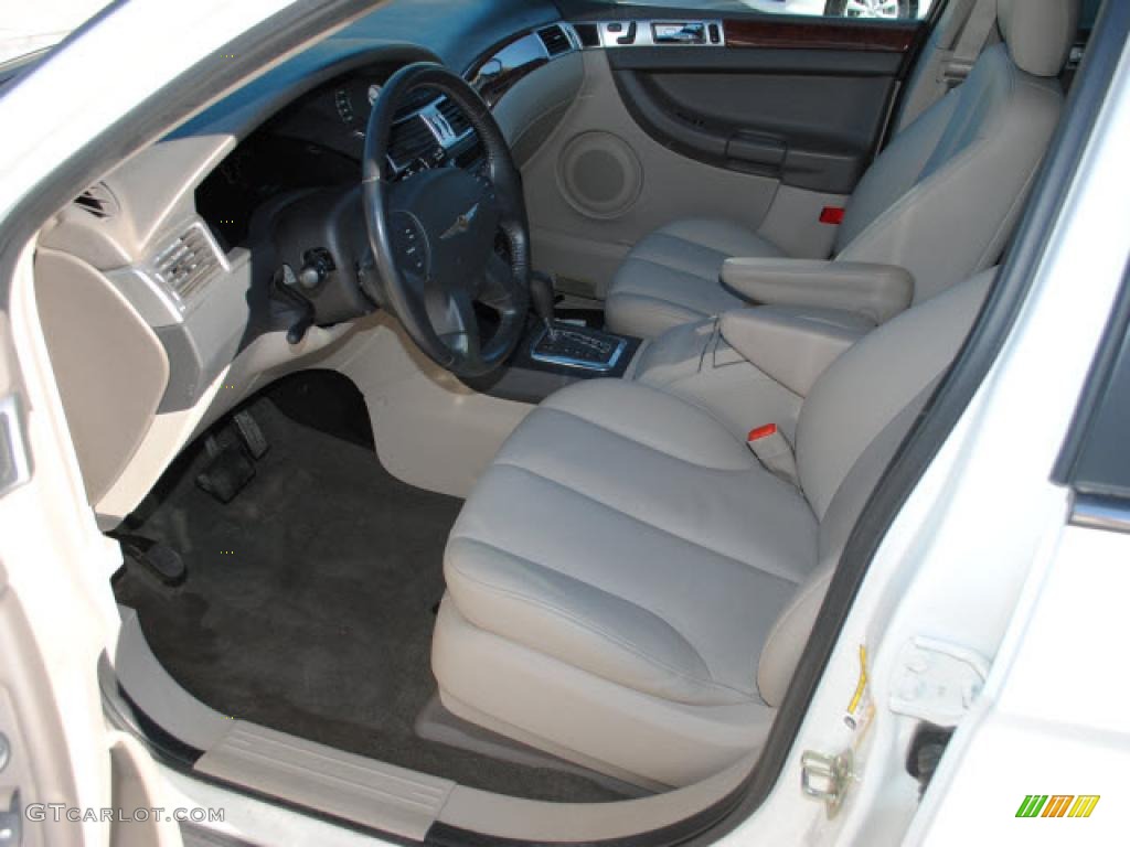 2005 Pacifica Touring - Stone White / Light Taupe photo #11