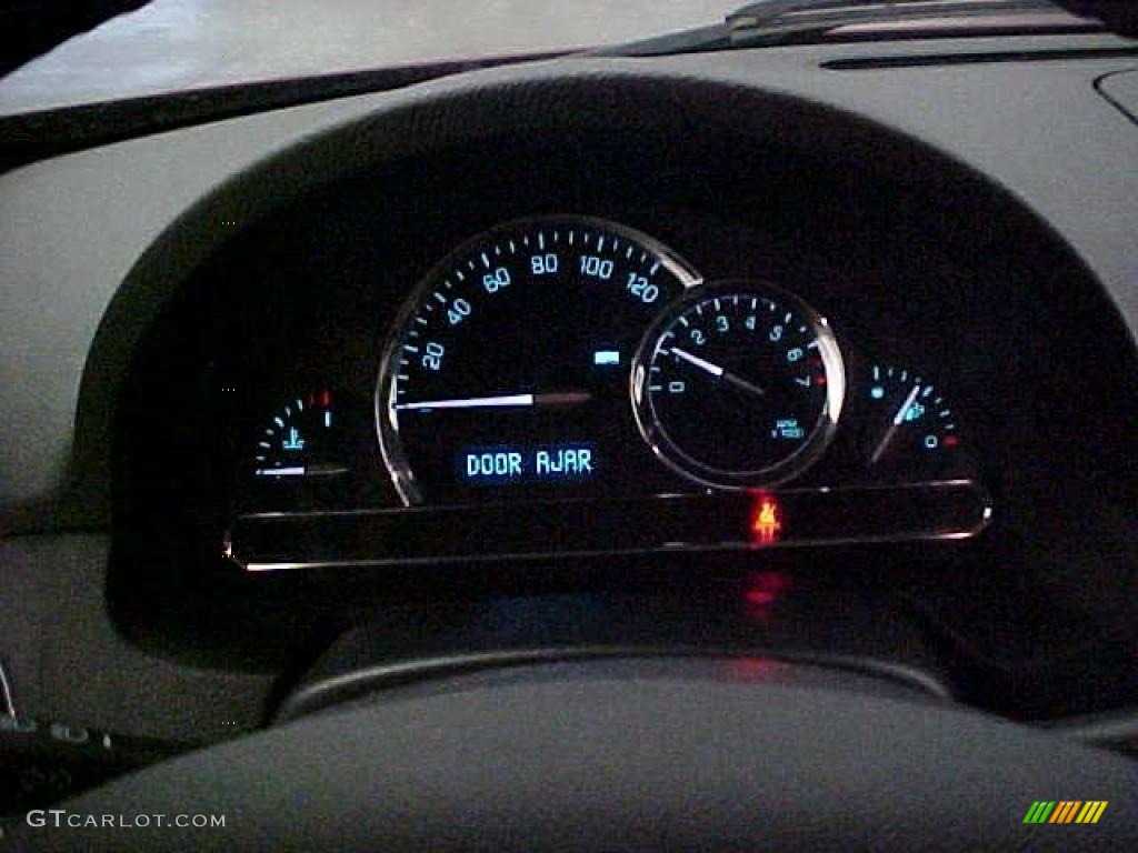 2011 Chevrolet HHR LT Gauges Photo #40933490