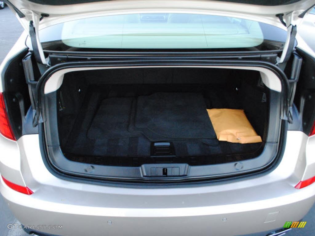 2010 BMW 5 Series 550i Gran Turismo Trunk Photo #40933526