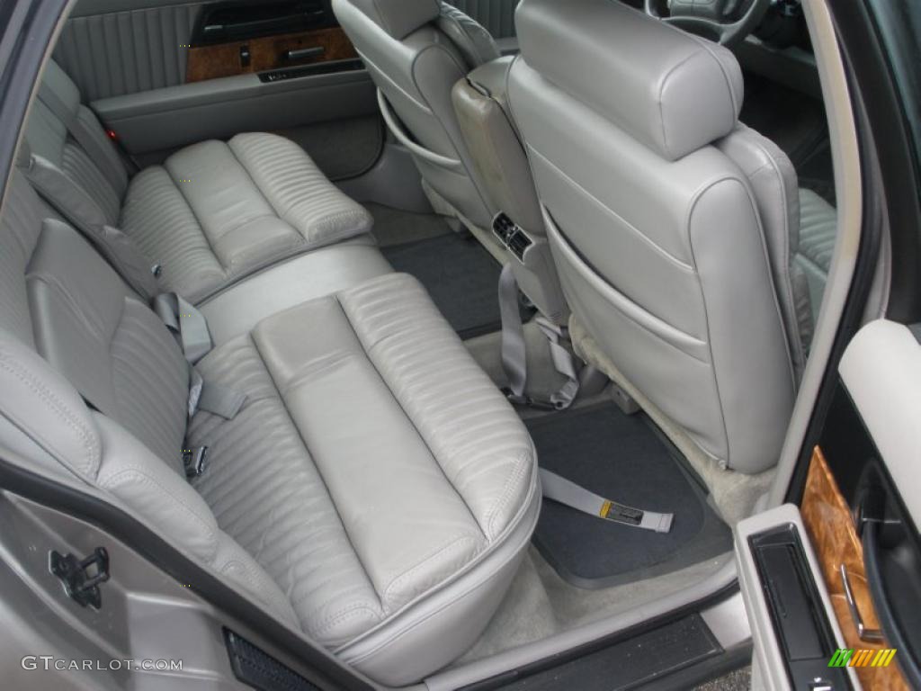 Beige Interior 1996 Buick Park Avenue Standard Park Avenue Model Photo #40936974