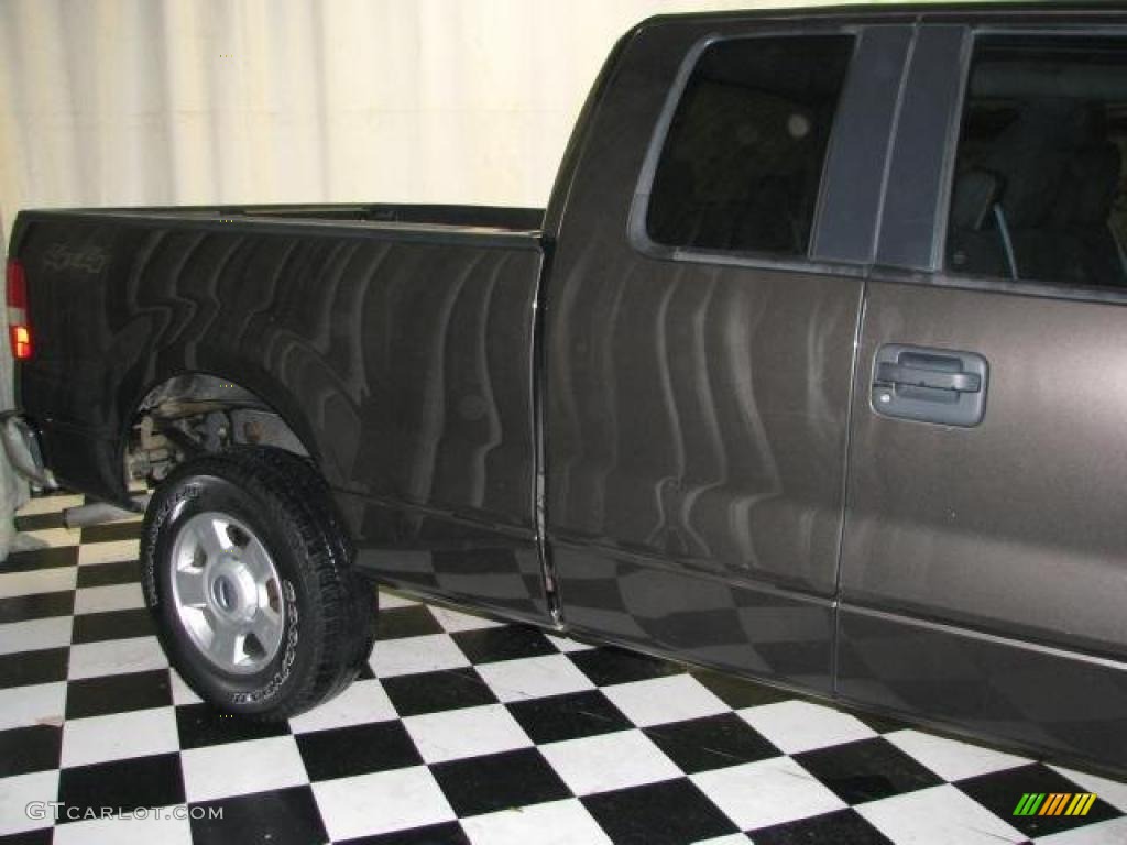 2005 F150 XLT SuperCab 4x4 - Dark Shadow Grey Metallic / Medium Flint/Dark Flint Grey photo #4