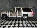 White Diamond - Escalade ESV AWD Photo No. 27