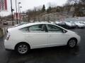 Super White - Prius Hybrid Photo No. 5