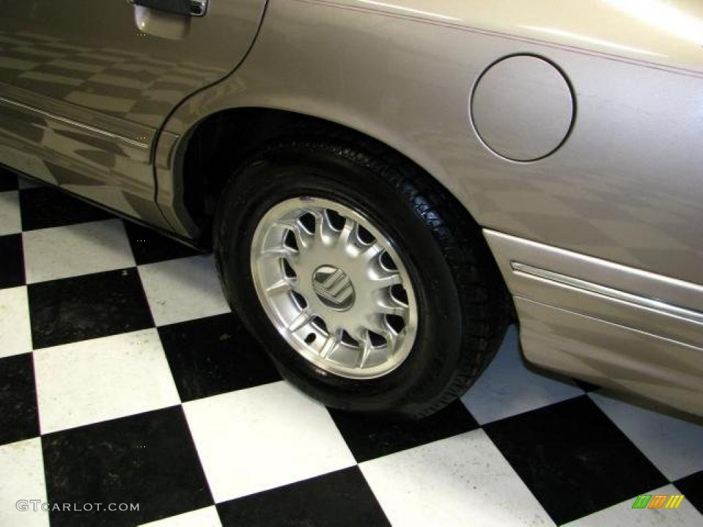 1995 Grand Marquis LS - Champagne Metallic / Beige photo #15