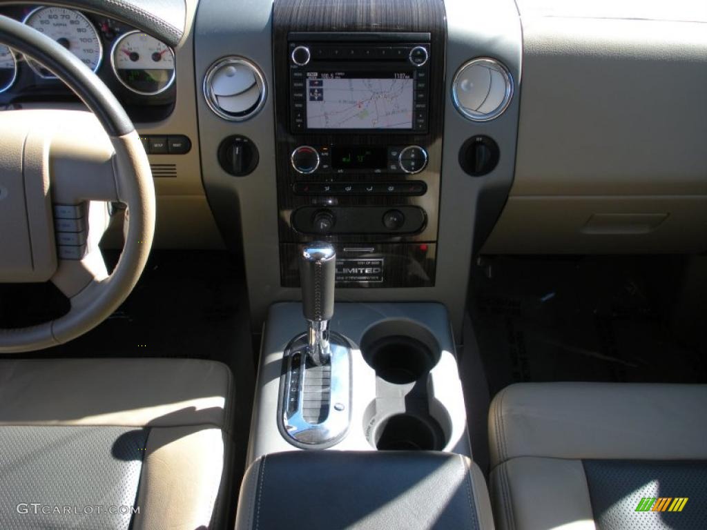 2008 Ford F150 Limited SuperCrew 4x4 Tan Dashboard Photo #40947474
