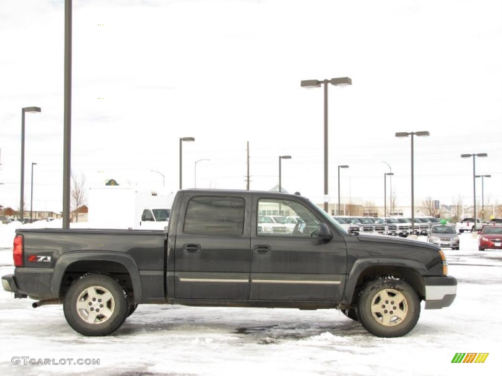 2004 Silverado 1500 Z71 Crew Cab 4x4 - Dark Green Metallic / Medium Gray photo #10