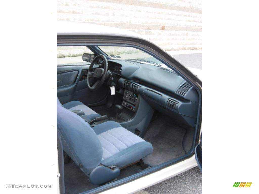 Blue Interior 1991 Chevrolet Cavalier Coupe Photo #40948630