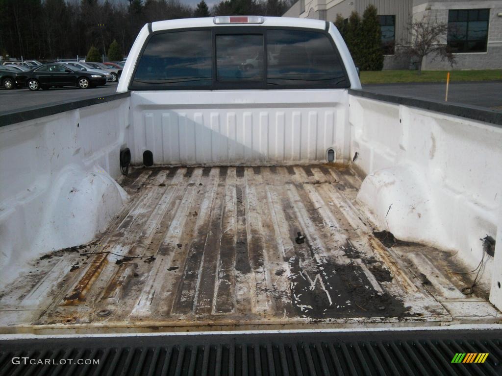 2004 F150 XLT Regular Cab 4x4 - Oxford White / Dark Flint photo #4