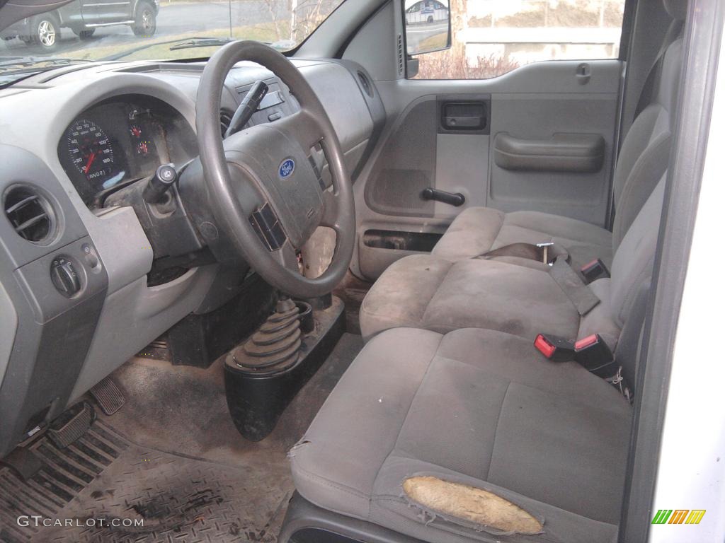 2004 F150 XLT Regular Cab 4x4 - Oxford White / Dark Flint photo #7