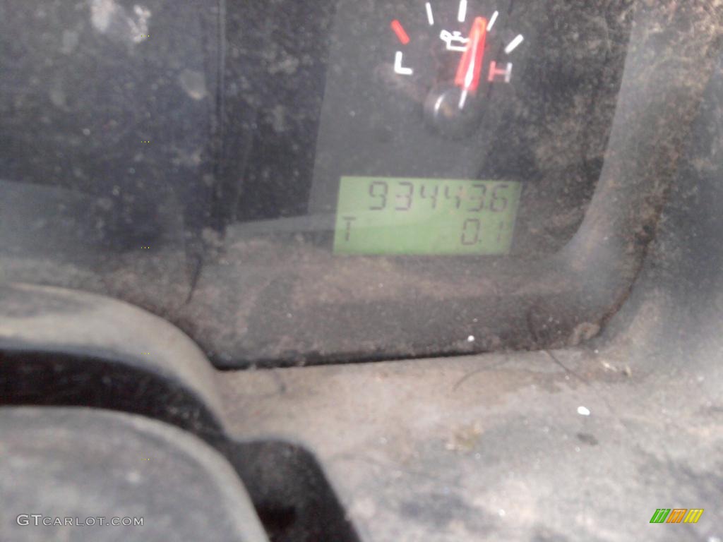 2004 F150 XLT Regular Cab 4x4 - Oxford White / Dark Flint photo #9