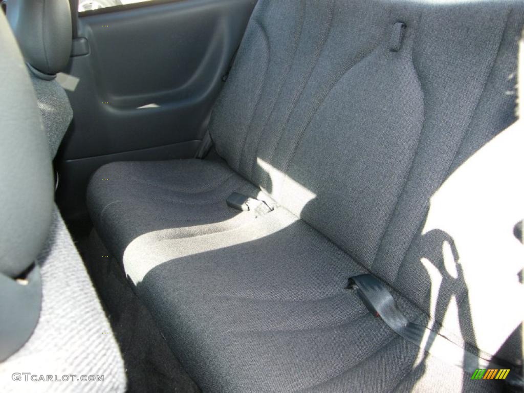Graphite Interior 2001 Chevrolet Cavalier Coupe Photo #40955969