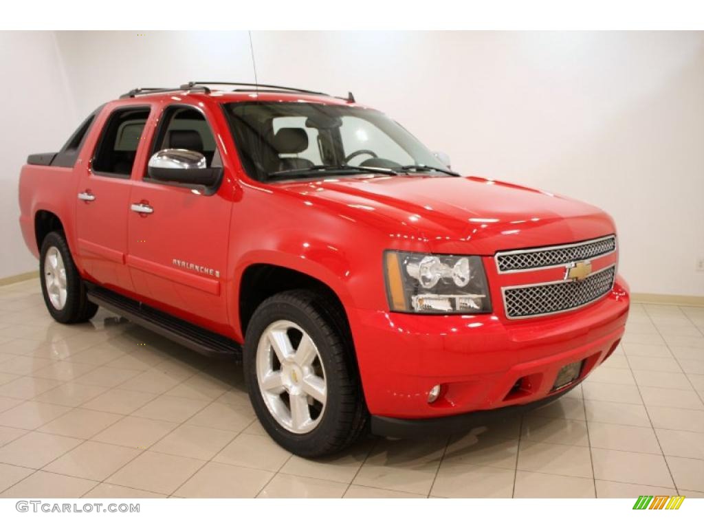 2007 Avalanche LTZ 4WD - Victory Red / Ebony photo #1