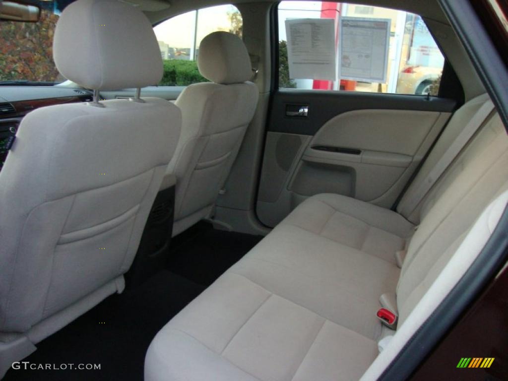 Medium Light Stone Interior 2009 Ford Taurus SEL Photo #40957333