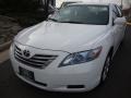 Super White - Camry Hybrid Photo No. 1