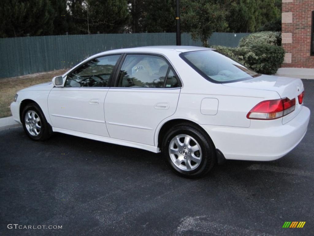 2002 Accord EX Sedan - Taffeta White / Ivory photo #5