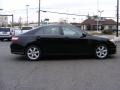 Black - Camry SE Photo No. 4