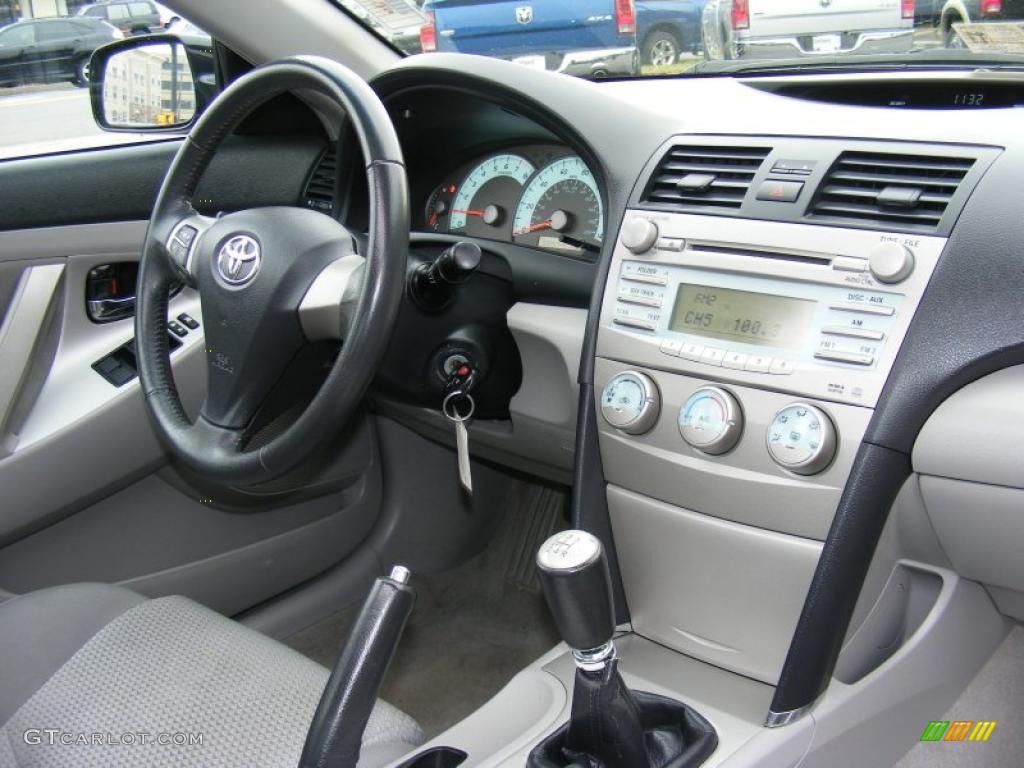 2007 Camry SE - Black / Ash photo #26