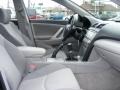 Black - Camry SE Photo No. 27
