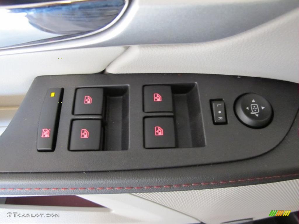 2011 GMC Terrain SLE Controls Photo #40970568