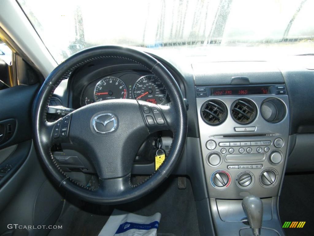 2003 MAZDA6 i Sedan - Speed Yellow / Gray photo #16