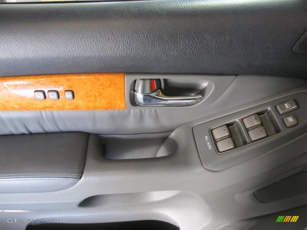 2004 Lexus GX 470 Dark Gray Door Panel Photo #40972368