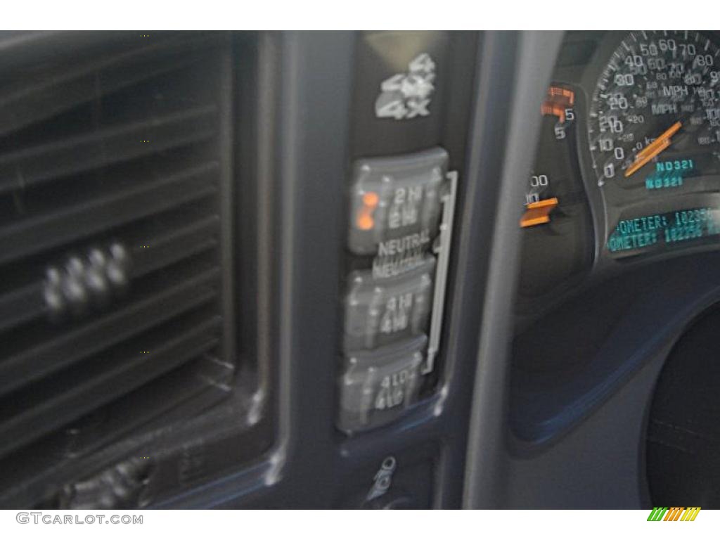 2003 Silverado 2500HD LS Crew Cab 4x4 - Dark Gray Metallic / Dark Charcoal photo #28
