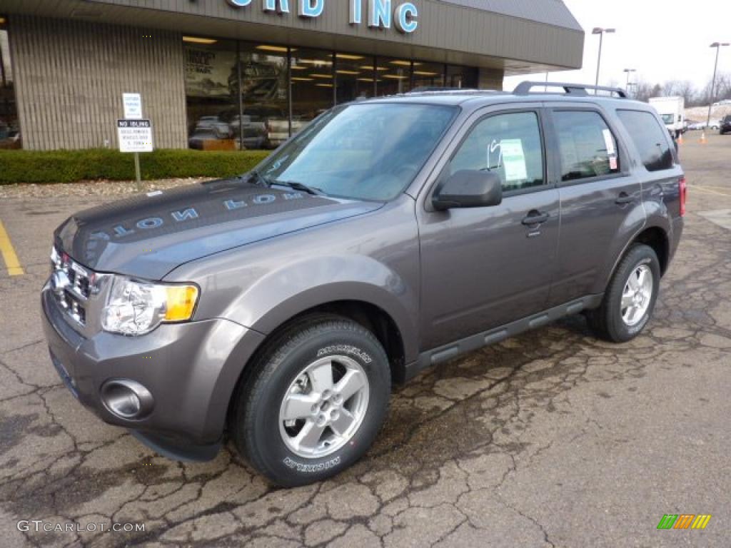 2011 Escape XLT V6 4WD - Sterling Grey Metallic / Charcoal Black photo #8