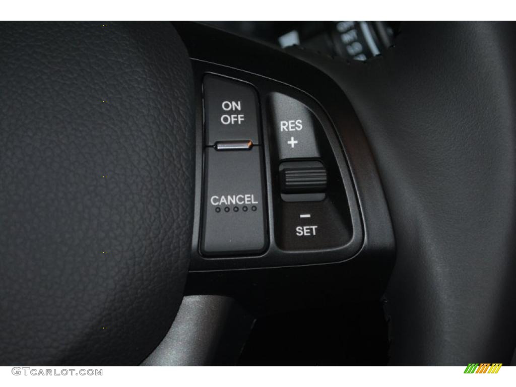 2011 Kia Optima EX Controls Photo #40975844