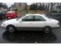 Super White - Camry LE Photo No. 3