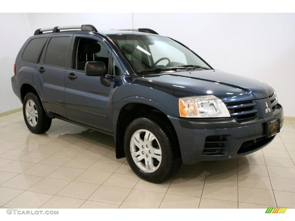 2005 Endeavor LS AWD - Torched Steel Blue Pearl / Charcoal photo #1