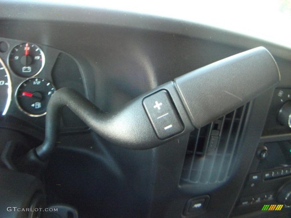2010 Chevrolet Express LT 3500 Extended Passenger Van 6 Speed Automatic Transmission Photo #40979300
