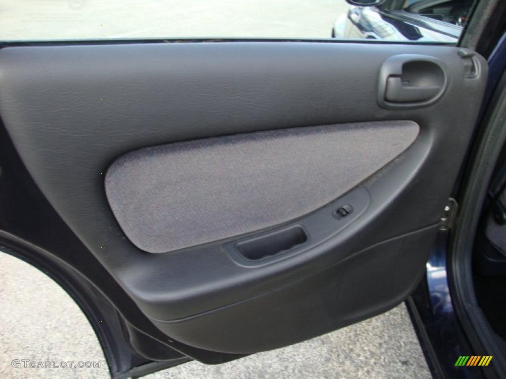 2002 Chrysler sebring interior door panel