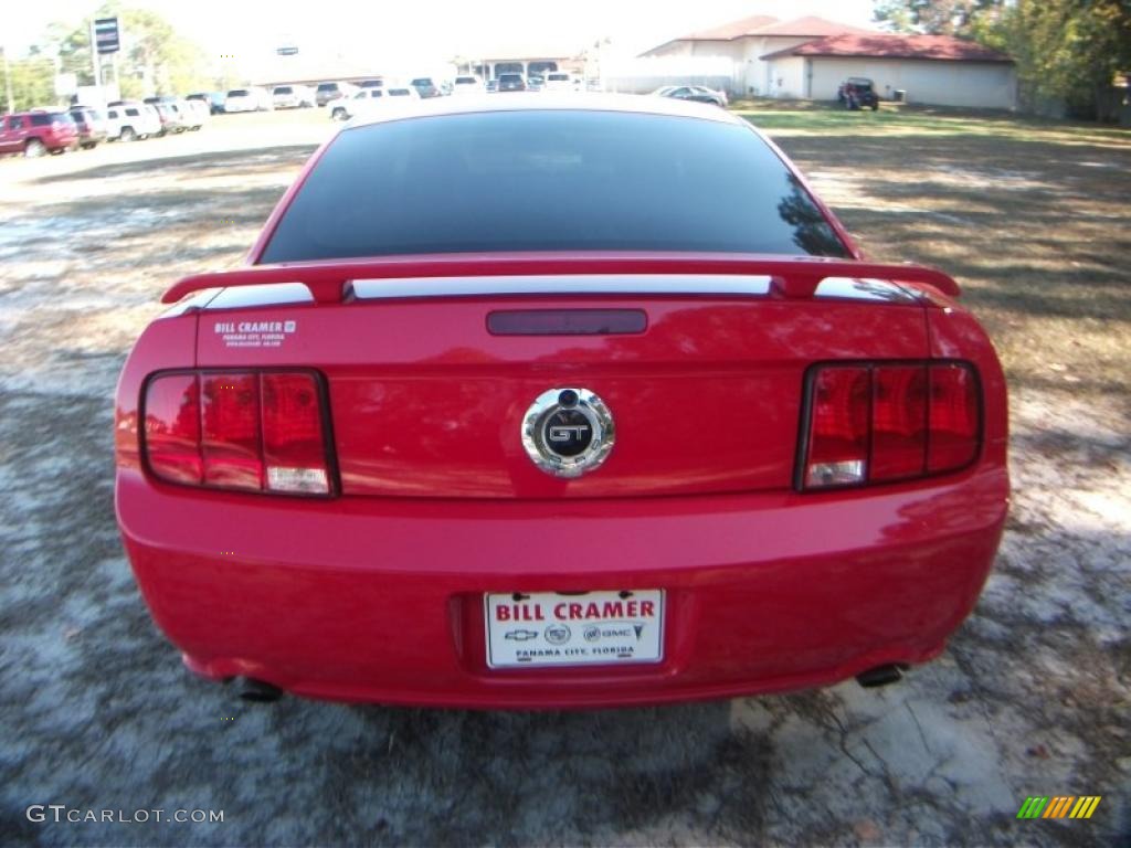 2005 Mustang GT Deluxe Coupe - Torch Red / Medium Parchment photo #20