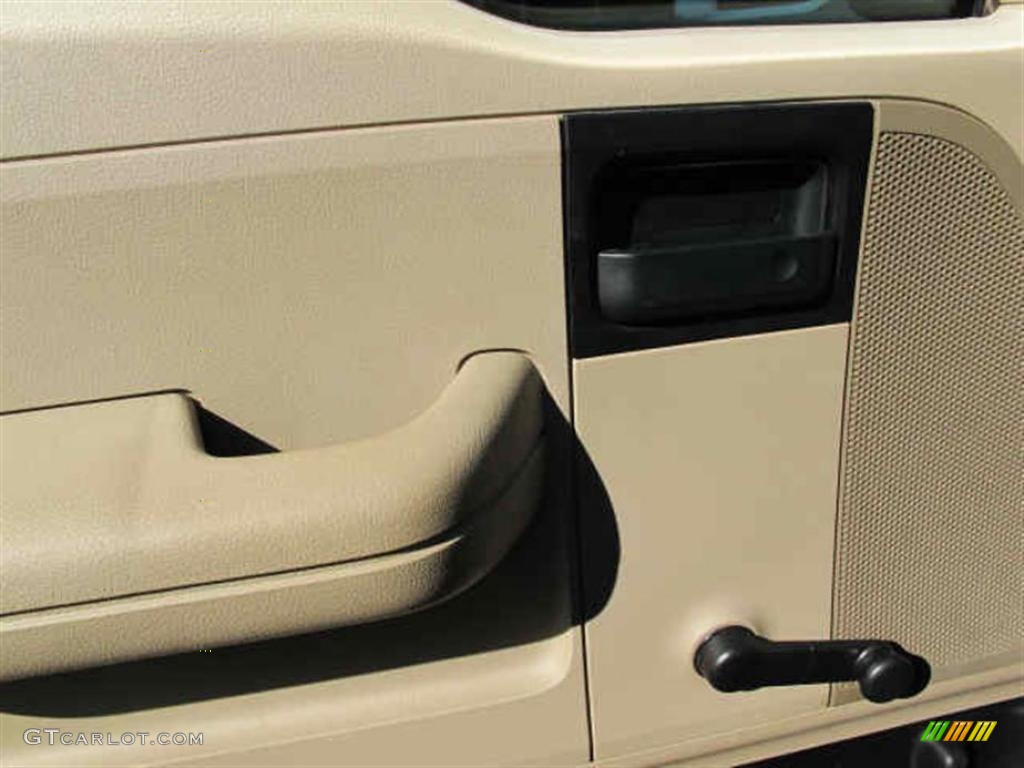 2006 F150 XLT SuperCab - Arizona Beige Metallic / Tan photo #15