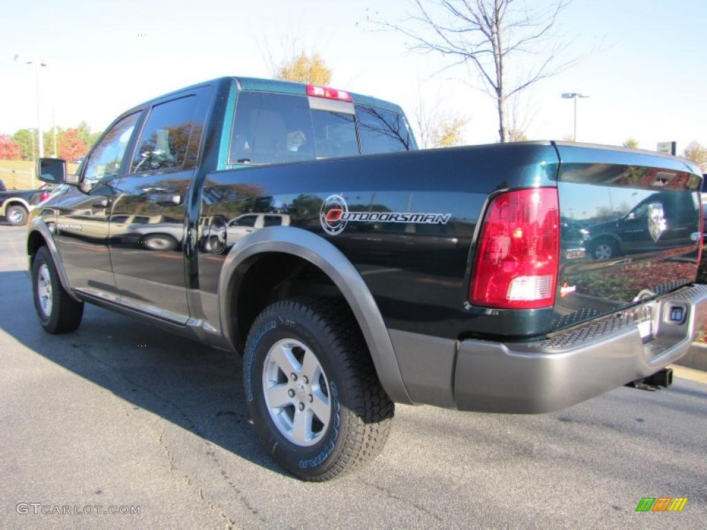 2011 Ram 1500 SLT Outdoorsman Crew Cab 4x4 - Hunter Green Pearl / Dark Slate Gray/Medium Graystone photo #2