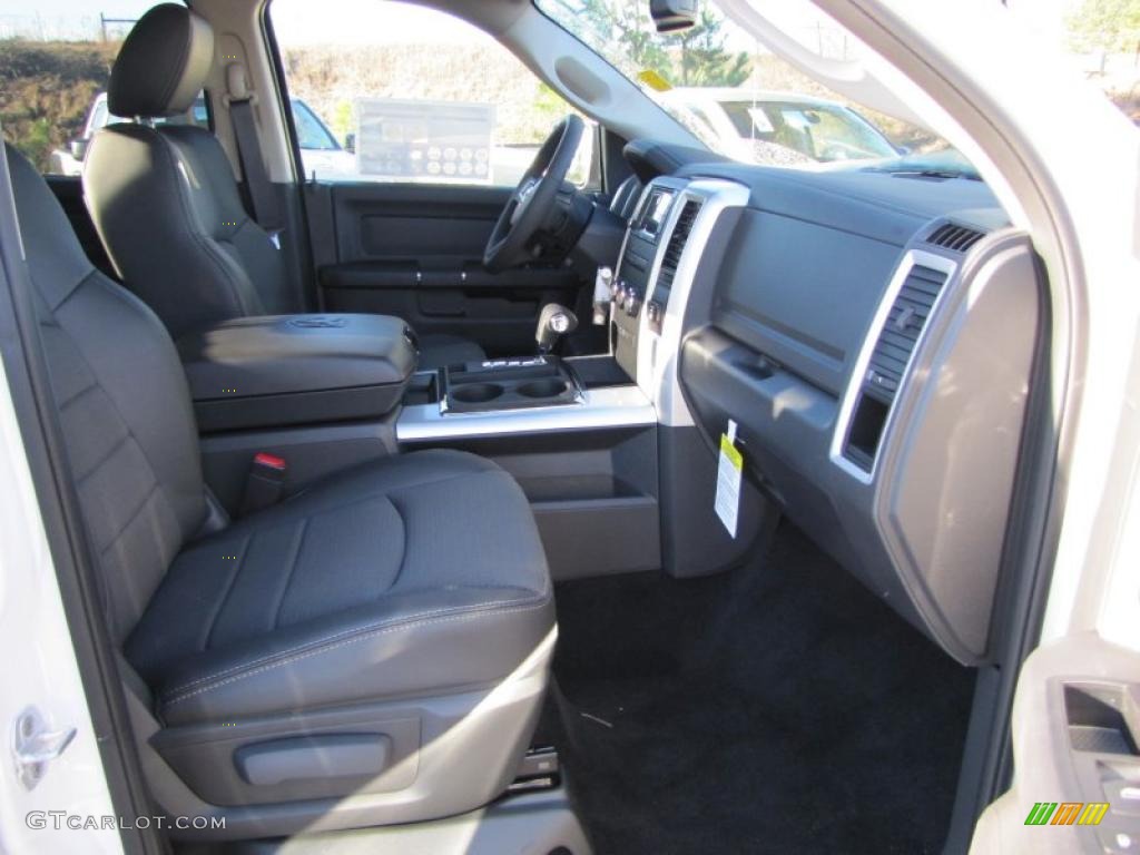 2011 Ram 1500 Laramie Crew Cab - Bright White / Dark Slate Gray photo #9