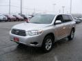 Classic Silver Metallic - Highlander 4WD Photo No. 7