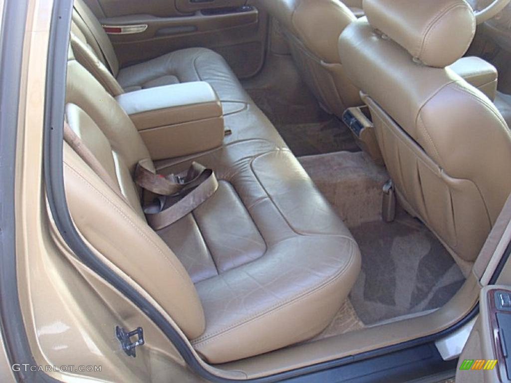 1998 DeVille Sedan - Light Driftwood Metallic / Camel photo #11