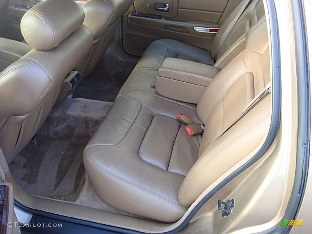 1998 DeVille Sedan - Light Driftwood Metallic / Camel photo #12