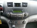 Classic Silver Metallic - Highlander 4WD Photo No. 21