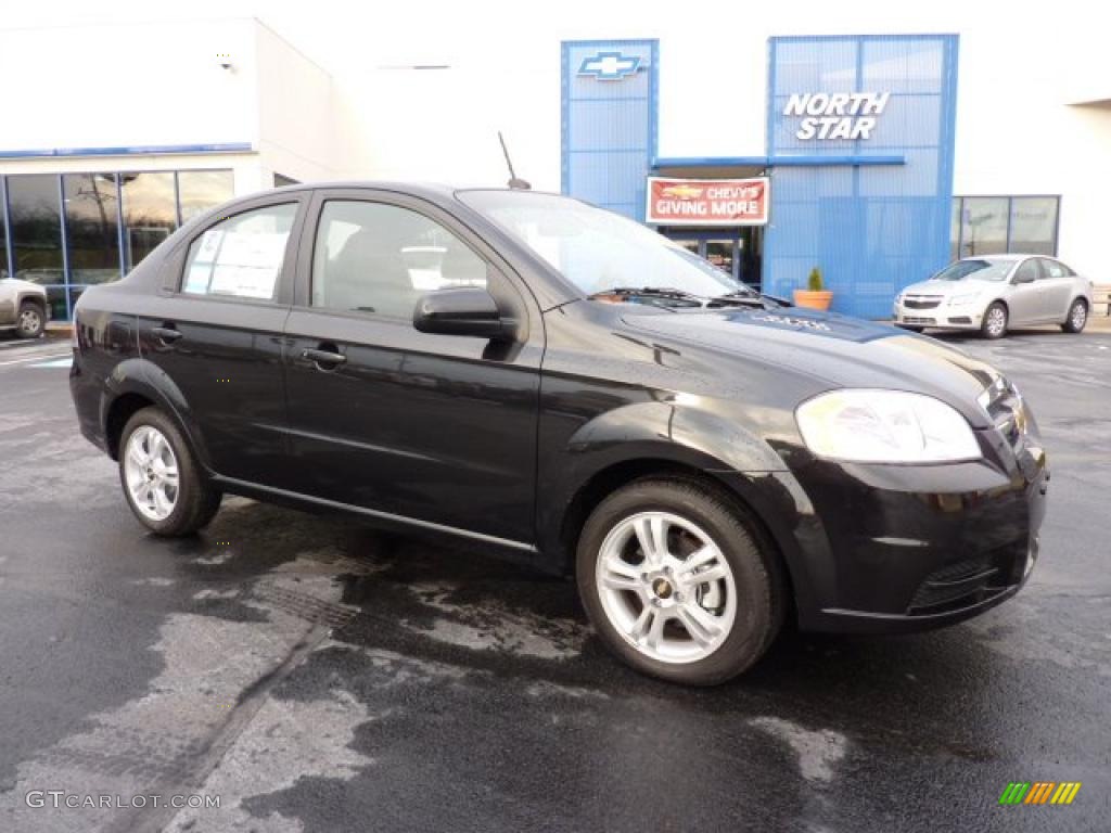 2010 Aveo LT Sedan - Black Granite / Charcoal photo #1