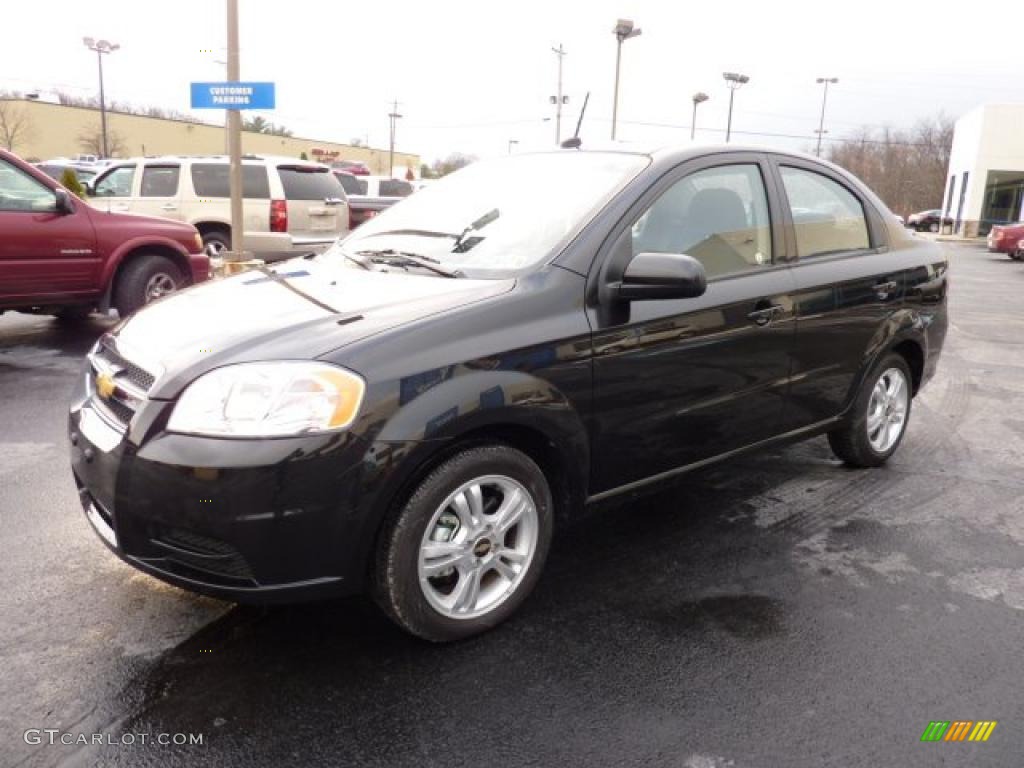 2010 Aveo LT Sedan - Black Granite / Charcoal photo #3