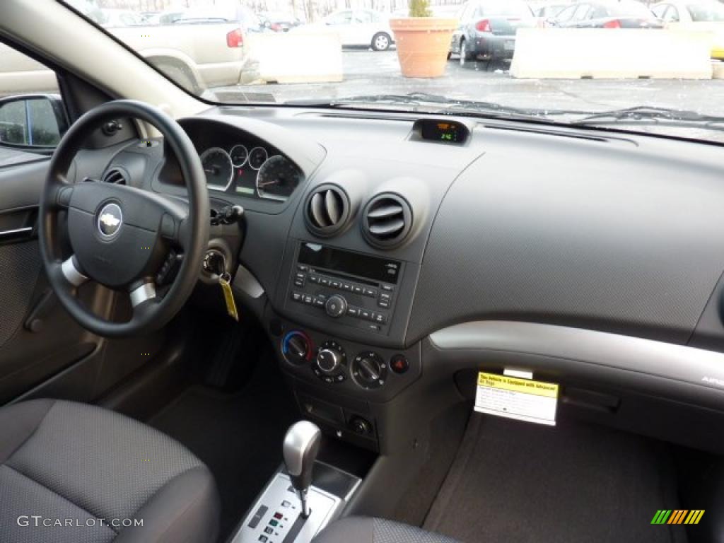 2010 Aveo LT Sedan - Black Granite / Charcoal photo #8