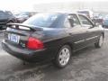 Blackout - Sentra 1.8 S Special Edition Photo No. 2