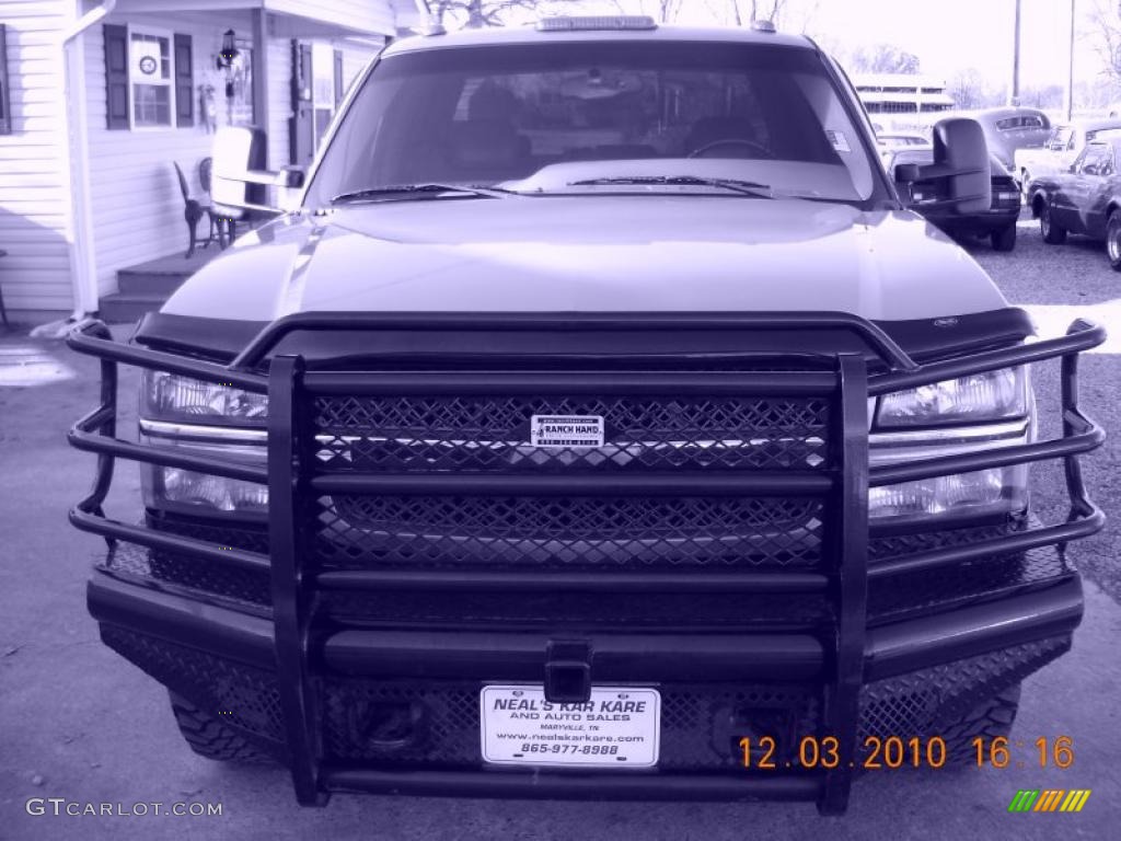 2003 Silverado 2500HD LS Crew Cab 4x4 - Light Pewter Metallic / Tan photo #29