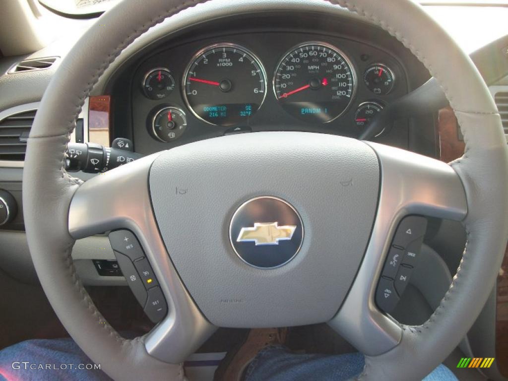 2011 Chevrolet Suburban 2500 LT 4x4 Light Titanium/Dark Titanium Steering Wheel Photo #40997830