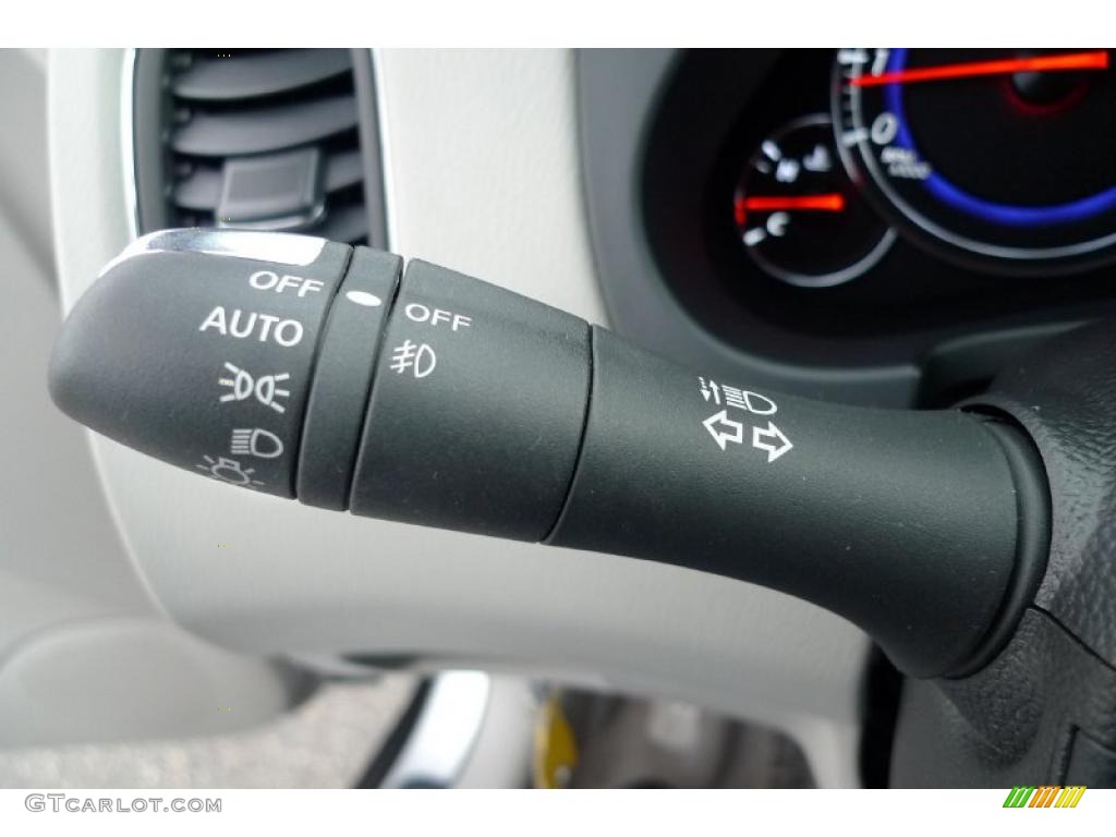 2009 Infiniti EX 35 Journey AWD Controls Photo #40998646