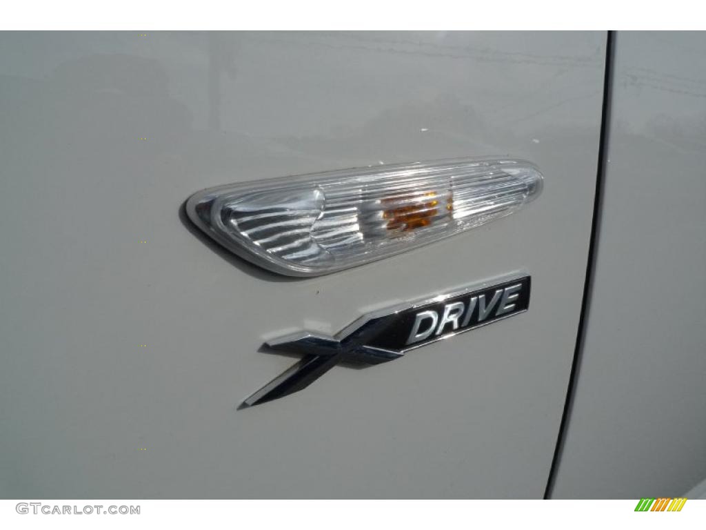 2011 BMW 3 Series 328i xDrive Sedan Marks and Logos Photo #40998830